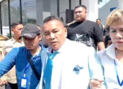 Hotman Paris Hutapea Tiba-tiba Jatuh Sakit Lawan Razman Nasution di PN Jakarta