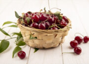 5 Buah yang Bisa Menurunkan Asam Urat dengan Cepat, Ceri Kaya Antioksidan