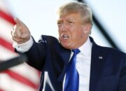 Trump Kenakan Tarif 100% untuk Film dari Luar Amerika