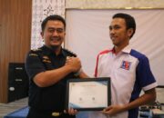 Bea Cukai Dumai Beri Penghargaan Kepada Organisasi PWMOI Kota Dumai