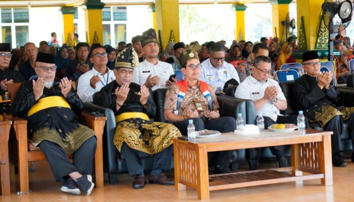 Pertamina Patra Niaga Kilang Dumai Hadirkan Pasar Murah Bagi 1.000 Masyarakat Prasejahtera di Dumai