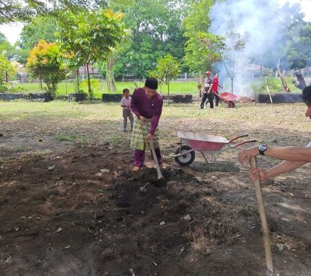SMAN 2 Kota Dumai Lakukan Persiapan Upacara Memperingati Hari R.A Kartini
